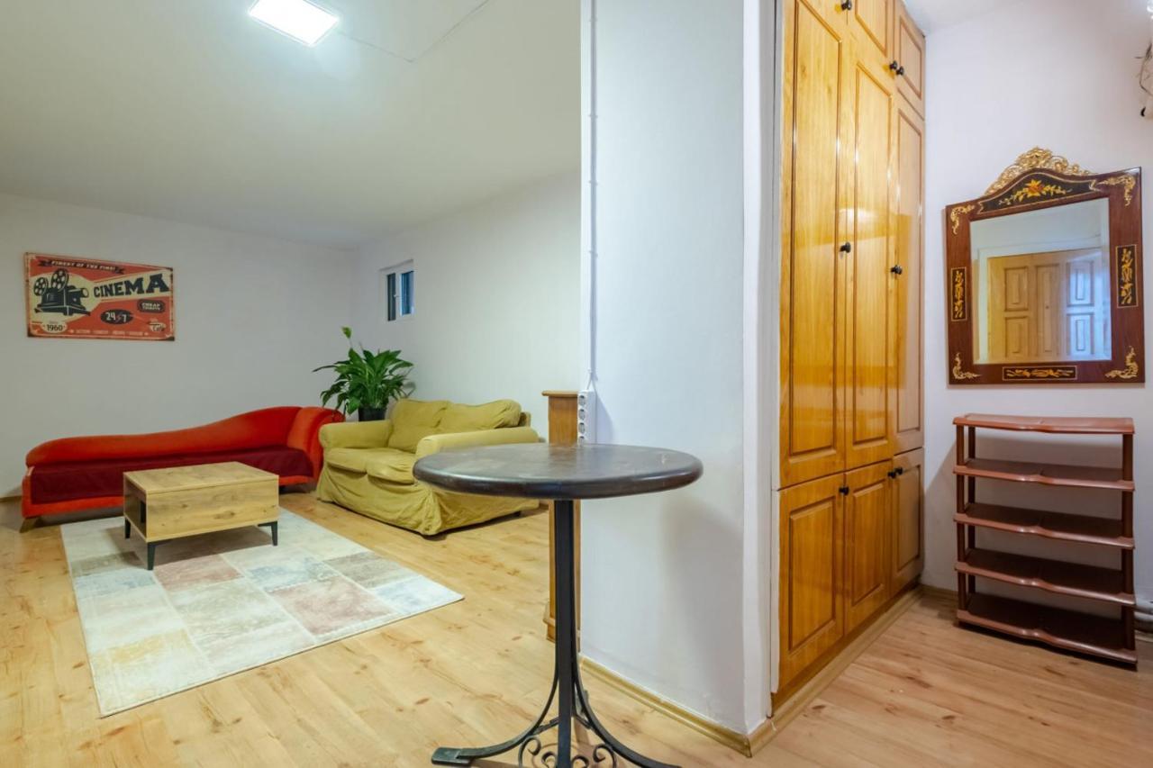 Flat 800 M To Metro Station In Sisli Apartament *
